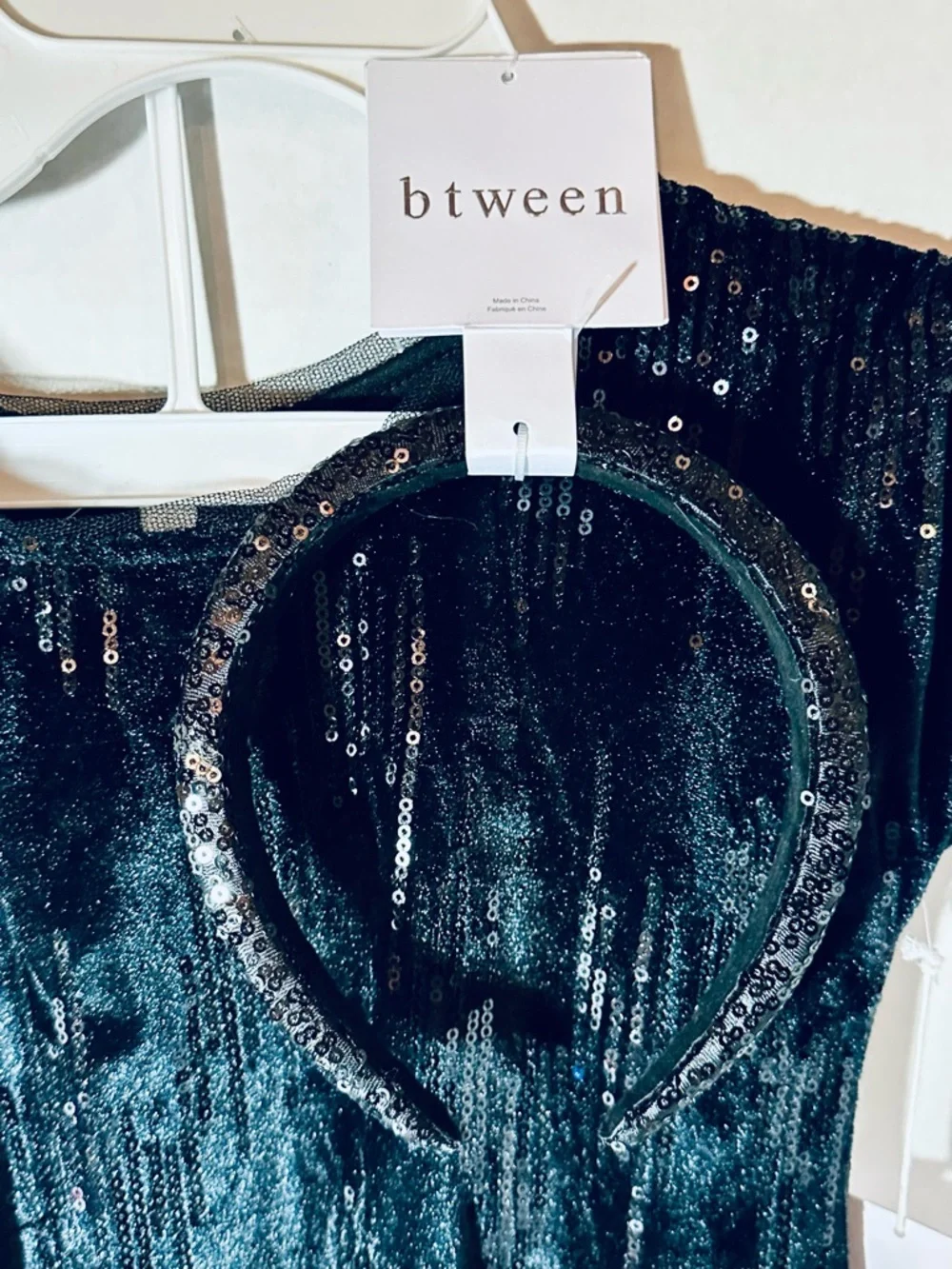 Btween Black Sequin Top, Wide-Leg Pant and Headband Set New With Tag Size 8C - Picture 4 of 8